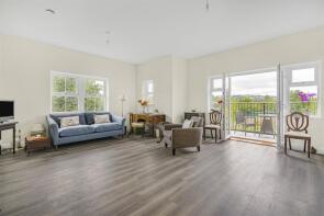 45, Hampdens Way, Pyrton, Watlington OX49 5EE