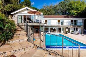 Tregarthen, Helford Passage, Falmouth TR11 5LD