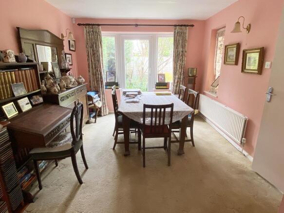 dining room.jpg