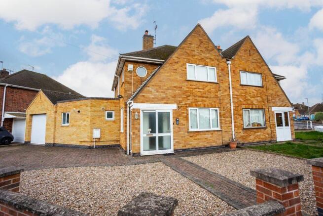 Final-50 (Rightmove) - 3 bedroom semi-detached (