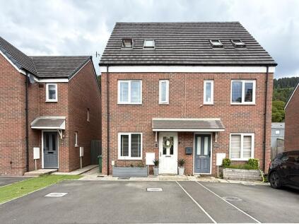 Ffordd Y Glowyr, Mountain Ash, Aberpennar, Rhondda Cynon Taf
