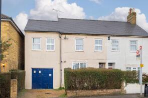 1, St Georges Villas, Hampton Lane, Feltham TW13 6NP