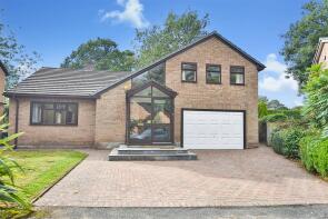 2, Longueville, Wrexham LL13 7DS