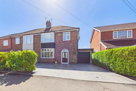 Henley Avenue, Norton, S8 8JH
