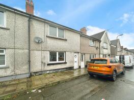 27, Asquith Street, Hengoed CF82 8AR