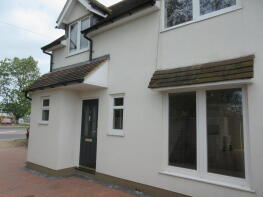 1, Wakefield Cottages, Bath Road, Reading RG10 9SS