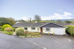 9, Church Close, Totnes TQ9 7UR
