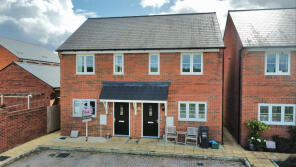 22, Follett Close, Wellington TA21 8FL