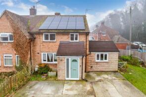 18, Plantation Close, Ashford TN26 1ED
