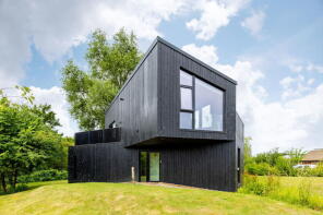 1, Lakeshore Reserve, Lower Mill Lane, Cirencester GL7 6GD