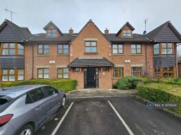 17, Broadview Court, Broad Lane, Rochdale OL16 4AH