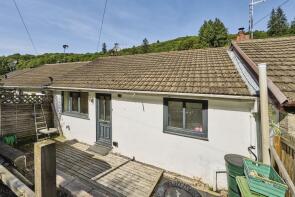 3, Brookside, Chepstow NP16 6TL