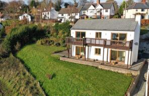 5, Tir Griffin Close, Garth, Llangollen LL20 7US