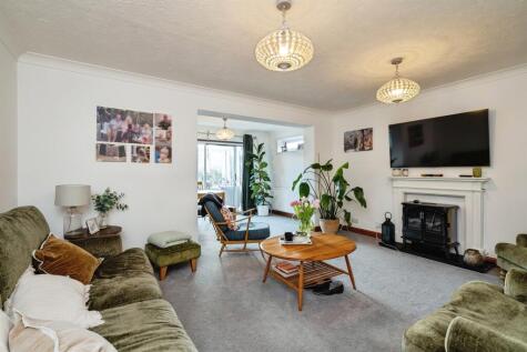 Sparrow Close, Bradwell, GREAT YARMOUTH