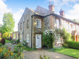 4 Duck Cottage, Riverside Road, Holt NR25 7YD