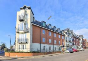 Flat 17, 1 Benedictine Place, Marlborough Road, St. Albans AL1 3WA