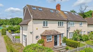 17, Red Oaks Mead, Theydon Bois, Epping CM16 7LA