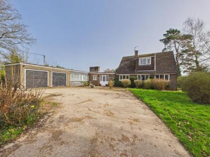 Pound Green, Baughurst, RG26