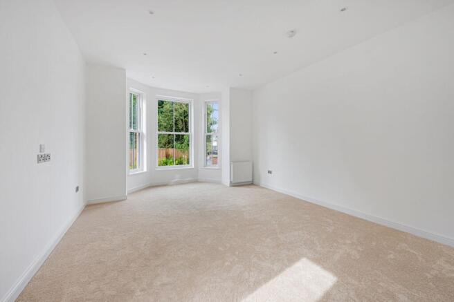 Open plan lounge/dining room