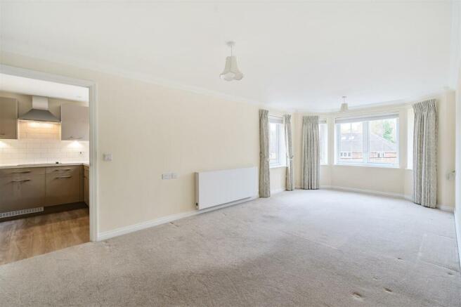 Living Room.jpg
