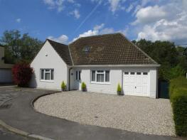 8, Meadow Way, Badbury, Swindon SN4 0ET