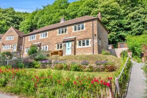 7, Marley Hanger, Haslemere GU27 3DP