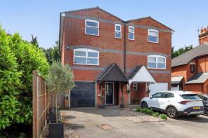 14, Beech Hill Road, Ascot SL5 0BW