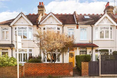 St. Margarets Road, Twickenham, TW1