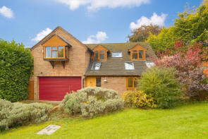 2, Elm Brook Close, Aylesbury HP18 0DB