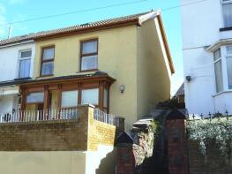 39, Amos Hill, Pen-y-graig, Tonypandy CF40 1PW