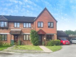15, Oak Apple Close, Horsham RH13 8RU