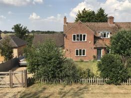 11, Nuttingtons, Leckhampstead, Newbury RG20 8QL