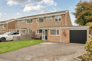 2 Nutwood, Browning Drive, Winchester SO22 5AR