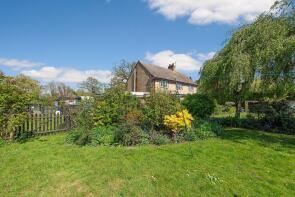 Oak Lodge, The Street, Diss IP22 1HX