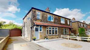 29, Northowram Green, Northowram, Halifax HX3 7JE