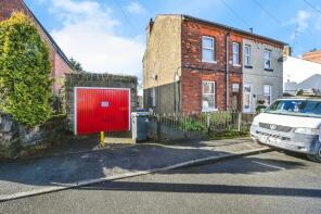 52, Fishers Street, Nottingham NG17 9AH