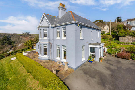 Lower Court Road, Newton Ferrers, Devon