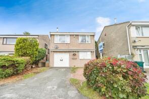 11, Lyncroft, Bradford BD2 1NS