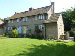 Cotswell, Main Street, Burton, Lincoln LN1 2RD