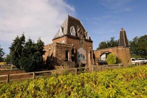 The Gatehouse, A40 Pencraig From C1260 To Boat Lane, Ross-on-wye HR9 6HR