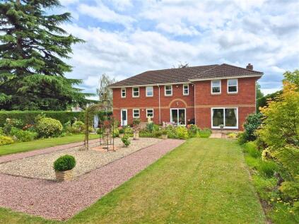 Hereford Road, Leominster, Herefordshire, HR6 8JU
