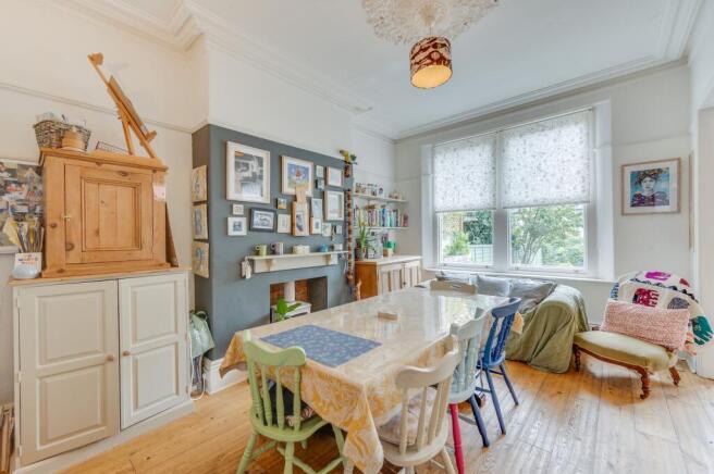 KITCHEN, DINER AND LIVING ROOM