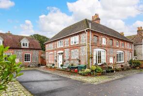 2, The Pump House, Downs Road, West Stoke, Chichester PO18 9BN
