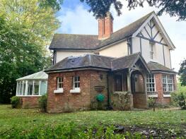 Foresters Lodge, Romsey Road, Romsey SO51 6AF