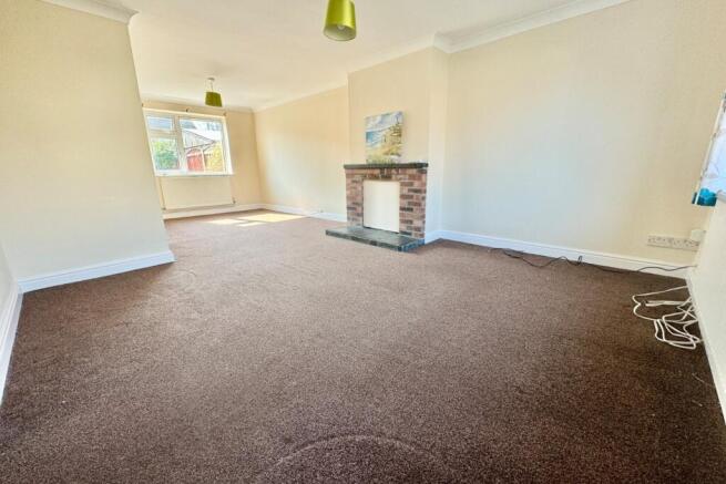 Living/Dining Room