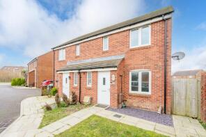 8, Broom Hills, Chichester PO20 2EG