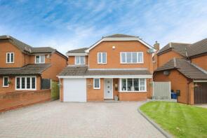 5, Moat Drive, Drayton Bassett, Tamworth B78 3UG