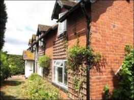 3 Bay Leaves, Mustow Green, Kidderminster DY10 4LE