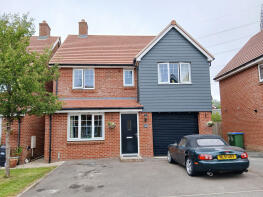 25, Rhodes Way, Billingshurst RH14 9ZL