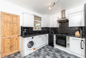 13, Kinsley Street, Kinsley, Pontefract WF9 5HH